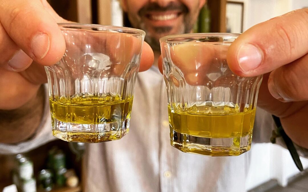 The Color of the Olive Oil is not a Quality Parameter
